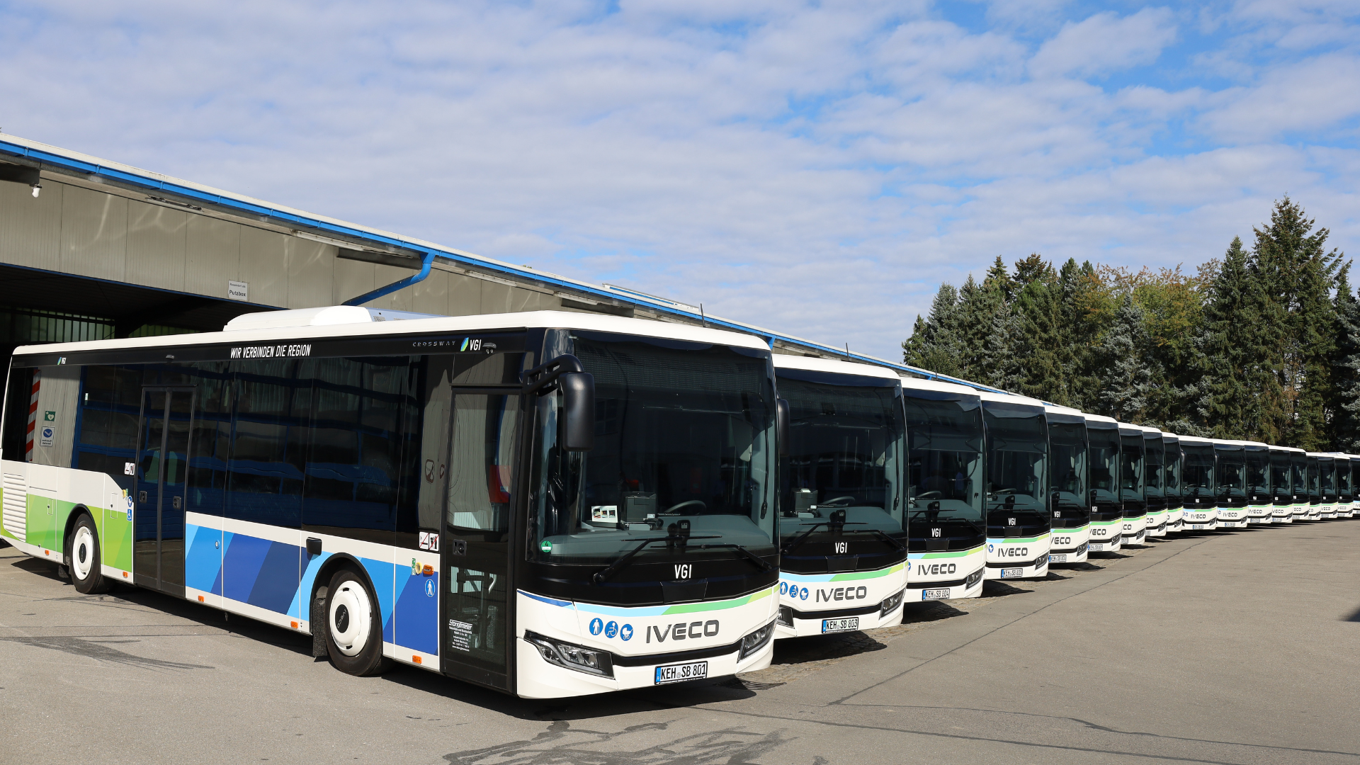 IVECO BUS delivers 20 CROSSWAY Low Entry buses to Stanglmeier to strengthen services on the VGI network1792026_imVidBgImage