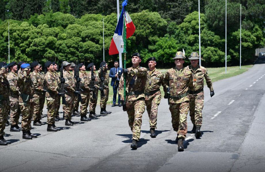 IVECO DEFENCE VEHICLES AL FIANCO DEL CORPO DEGLI ALPINI PER FESTEGGIARE IL LORO 150 ANNIVERSARIO