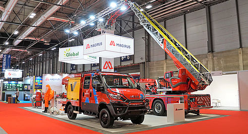 2022-02-22_Magirus_PR_SICUR_Next_Generation_Firefighting_Pic_01_c24ba98820