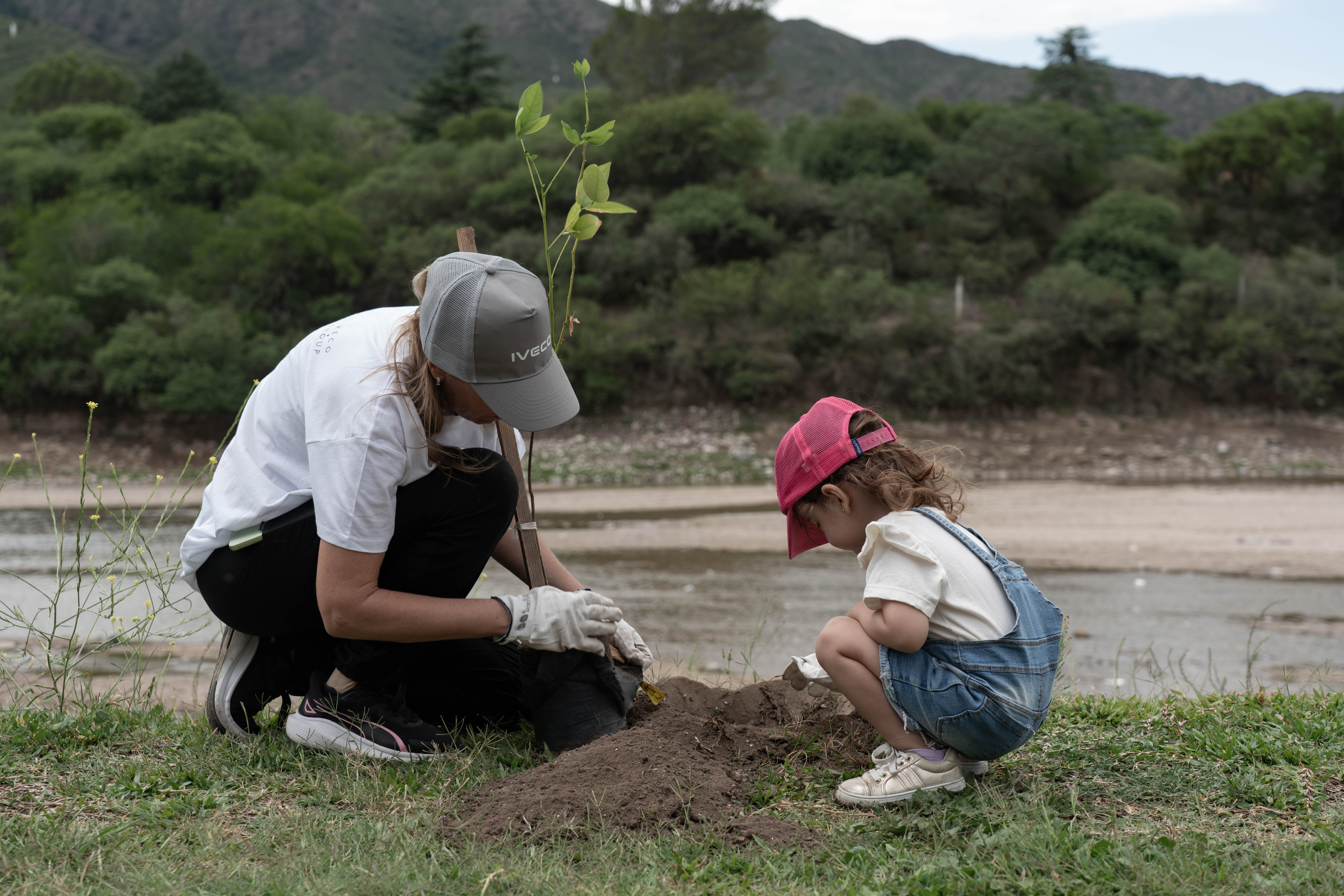 _dsc9443_20251210T122110T265_c13ymtok13pi0cpyax12lupp