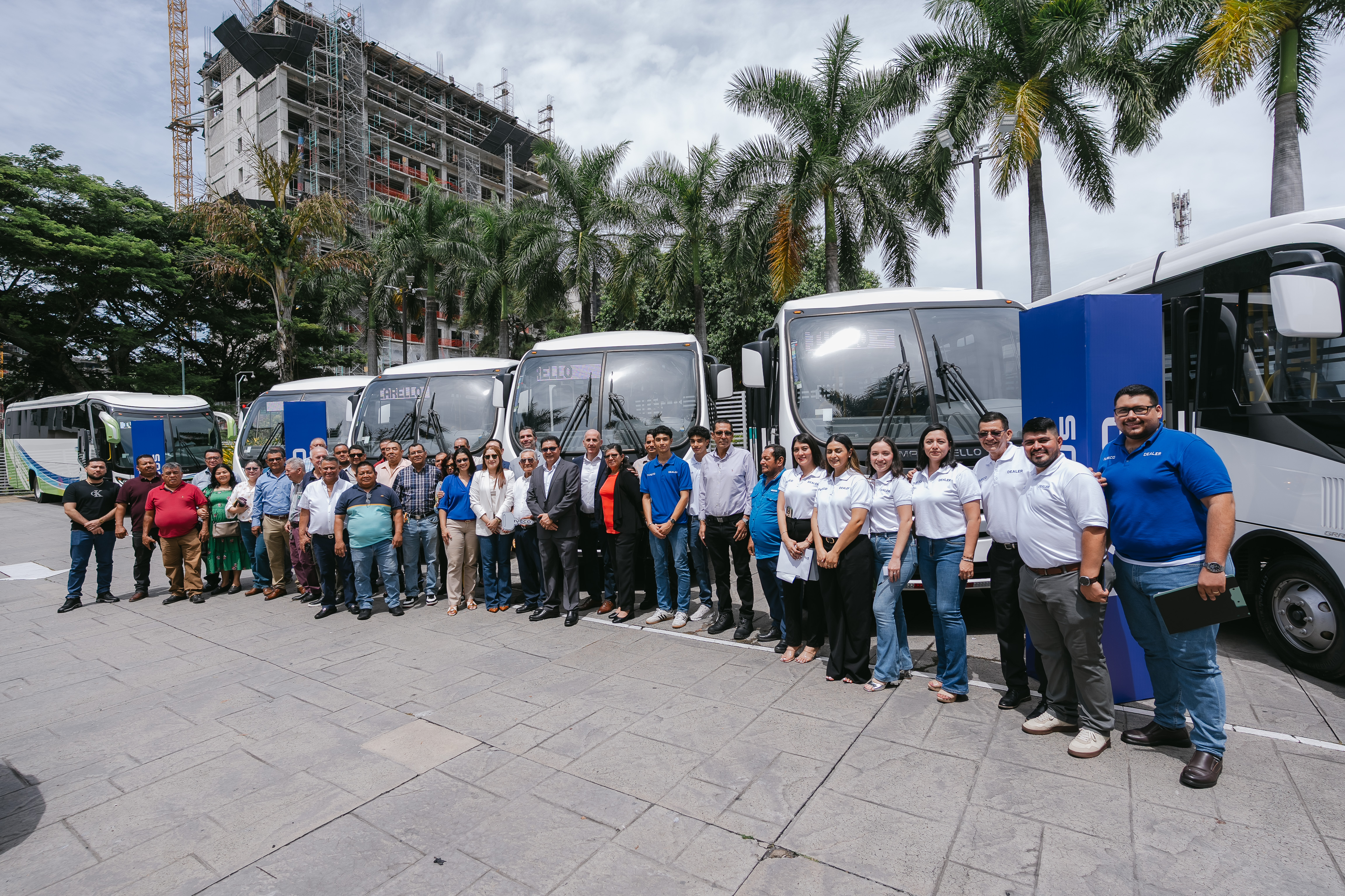 iveco_bus_100_20260806T174233T161_cqnqaem3ffv4fl5qpvg5kkbs