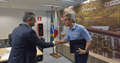 presidente-da-iveco-se-re-ne-com-governador-de-minas-gerais
