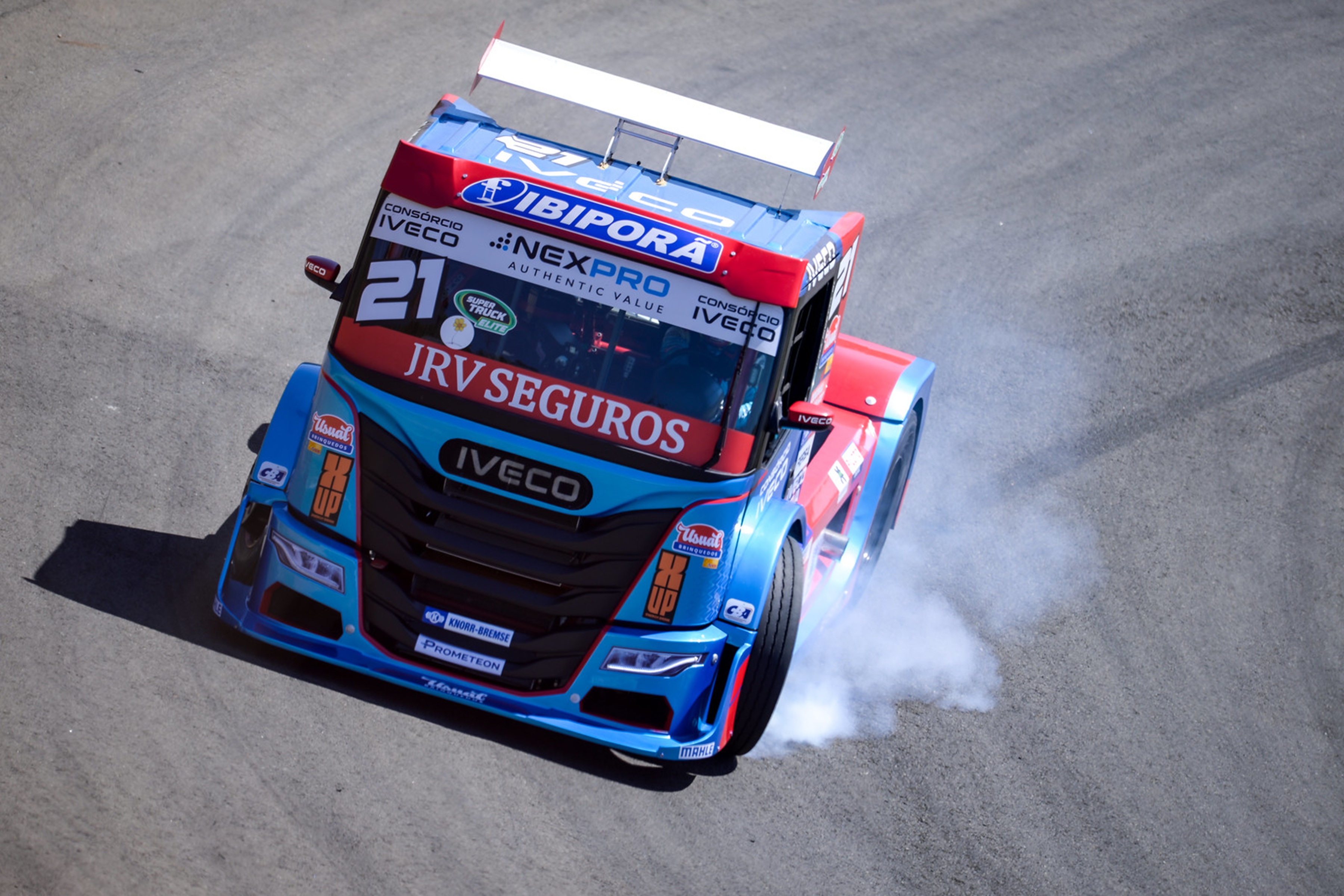 IVECO vai para o tudo ou nada na penúltima etapa da Copa Truck 2025, em Londrina (PR)